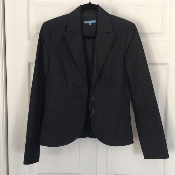 Blazer - Picture 2 of 6